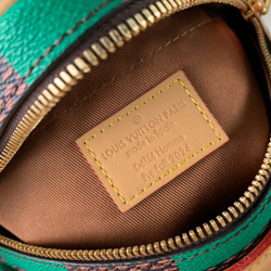 Louis Vuitton Chess Messenger