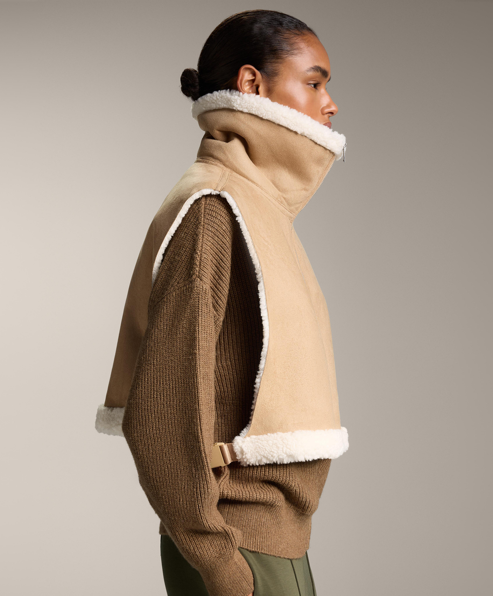 Oysho Жилет с высоким воротником, бежевый