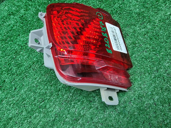 ПТФ левый Toyota Land Cruiser 200 (2015-2021)