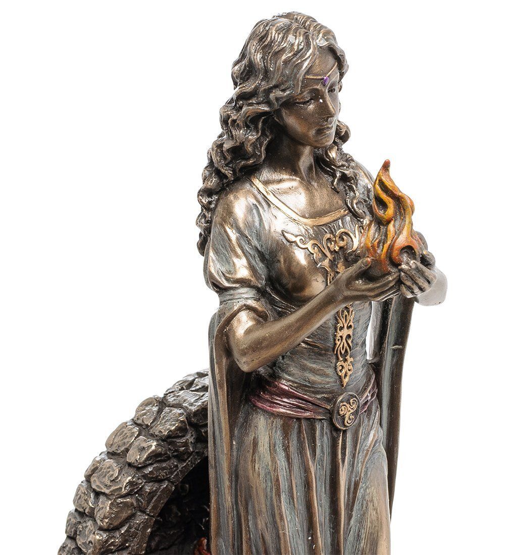 WS-856 Статуэтка «Бригита - богиня домашнего очага»