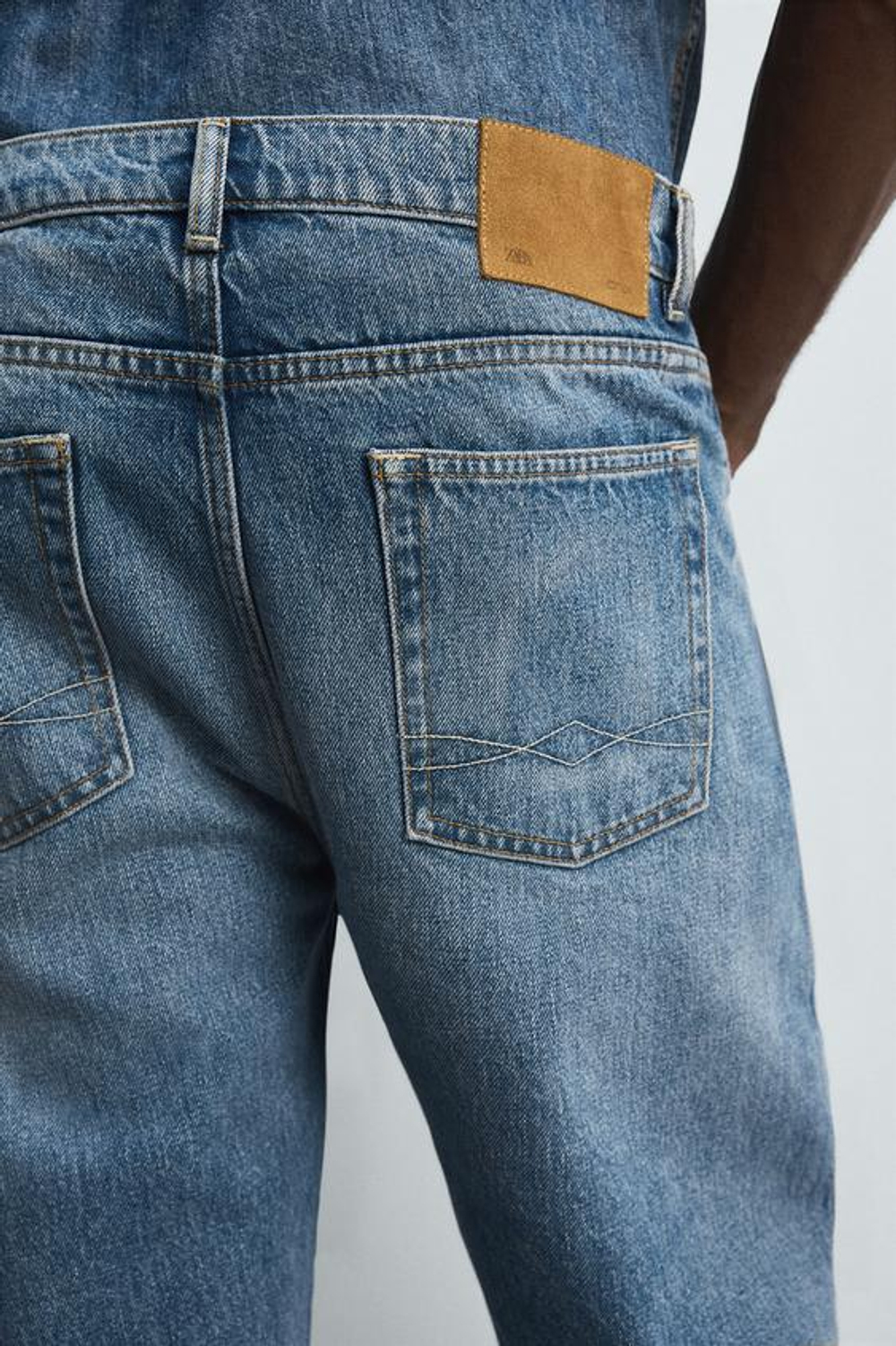 ZARA ДЖИНСЫ RELAXED FIT LIMITED EDITION, ВЫЦВЕТШИЙ СИНИЙ