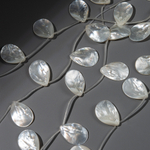 Капля из перламутра морских ракушек, 20*30мм, белый