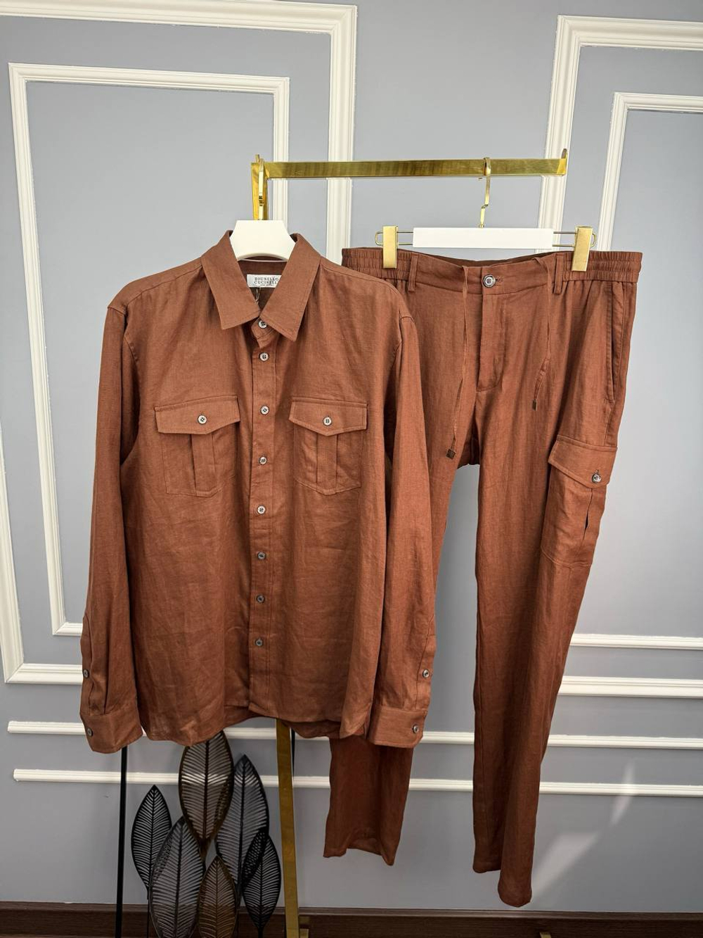 Льняной костюм Brunello Cucinelli