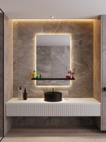 Прямоугольное зеркало для ванной с подсветкой и полкой