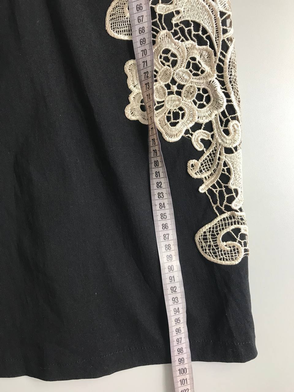 Платье Paper Dolls с кружевными вставками, маркировка 38, визуально на 44 размер