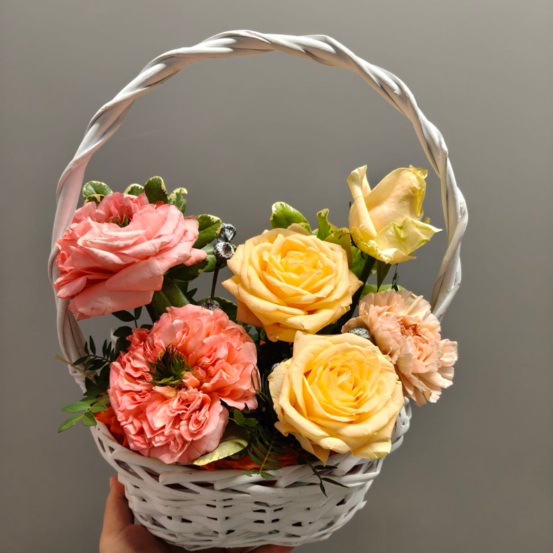 Композиция "Корзина счастья"