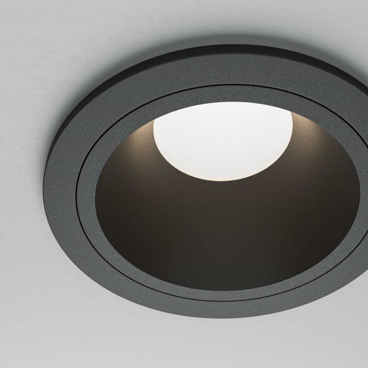 Встраиваемый светильник Maytoni Technical Downlight Share DL126-GU10-B