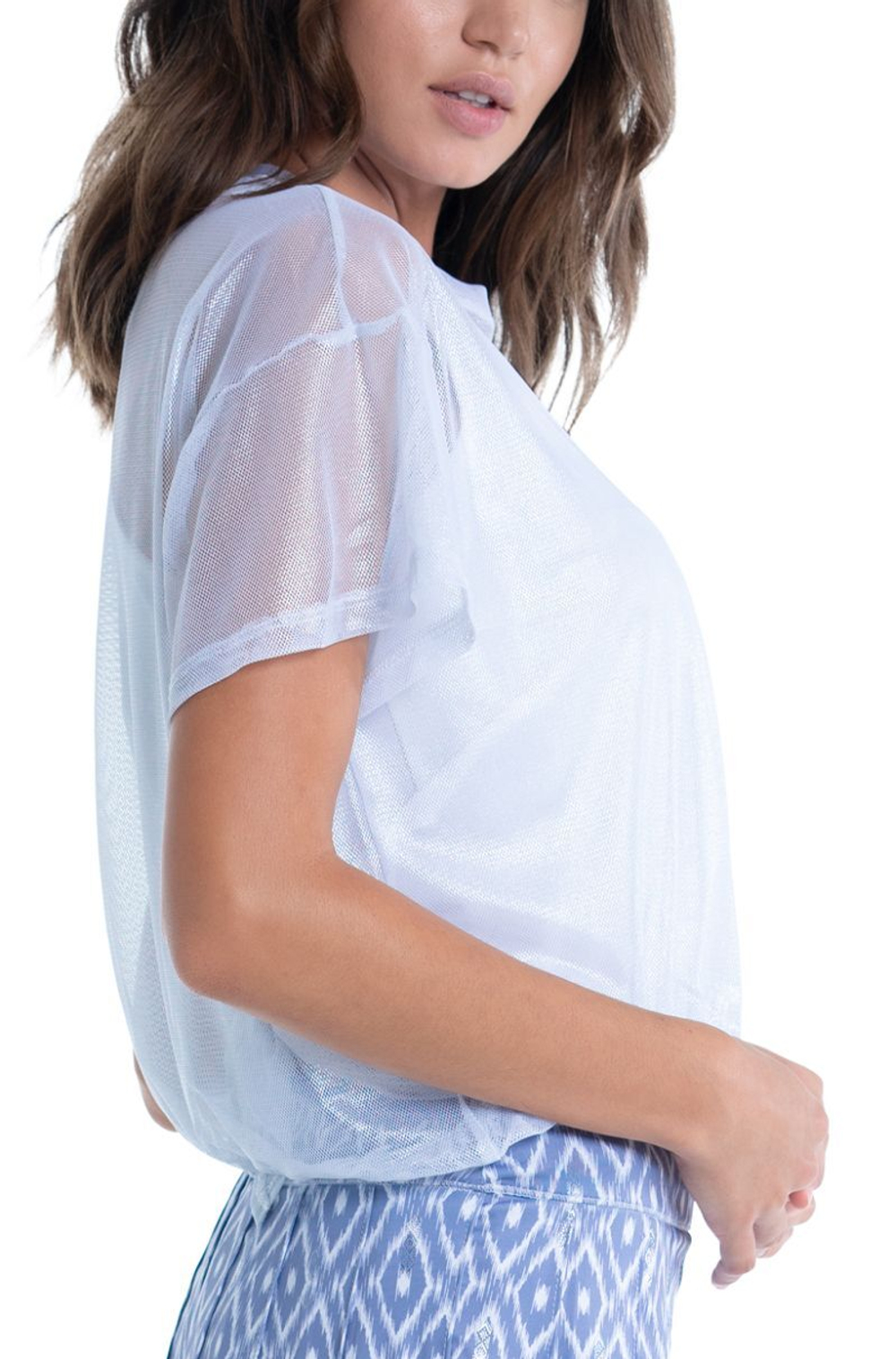 Женская теннисная футболка Lucky in Love All About Ikat Pearlized Mesh Short Sleeve Top - Srebrny