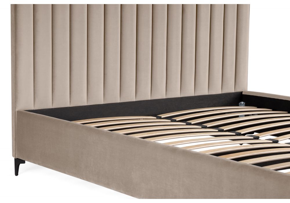 Двуспальная кровать Амелия 160х200 без ПМ бежевая