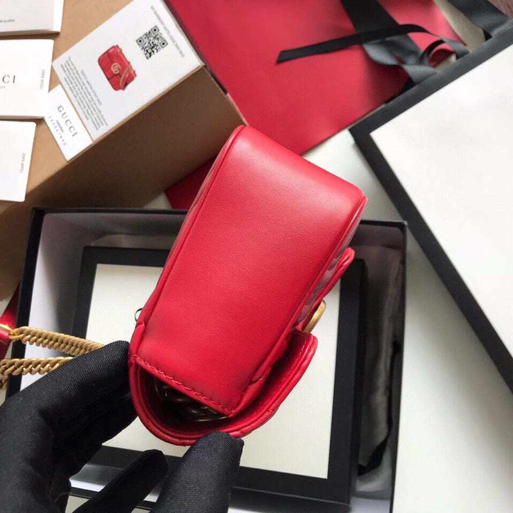 Gucci Marmont 22 cm