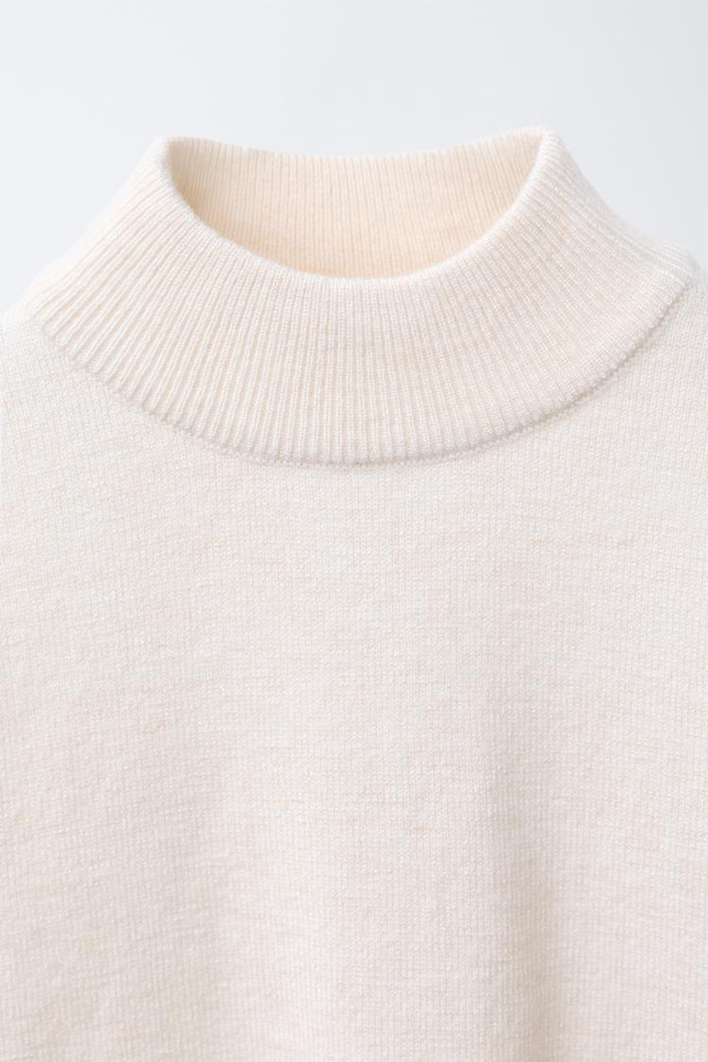 ZARA ТРИКОТАЖНЫЙ ДЖЕМПЕР С ВОРОТНИКОМ-СТОЙКОЙ, ЭКРЮ