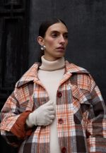 Перчатки белые с бежевой окантовкой