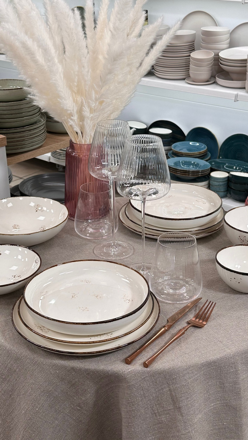 Тарелка с бортом d=21,5 см, фарфор "NOBLE" серия "Grace"