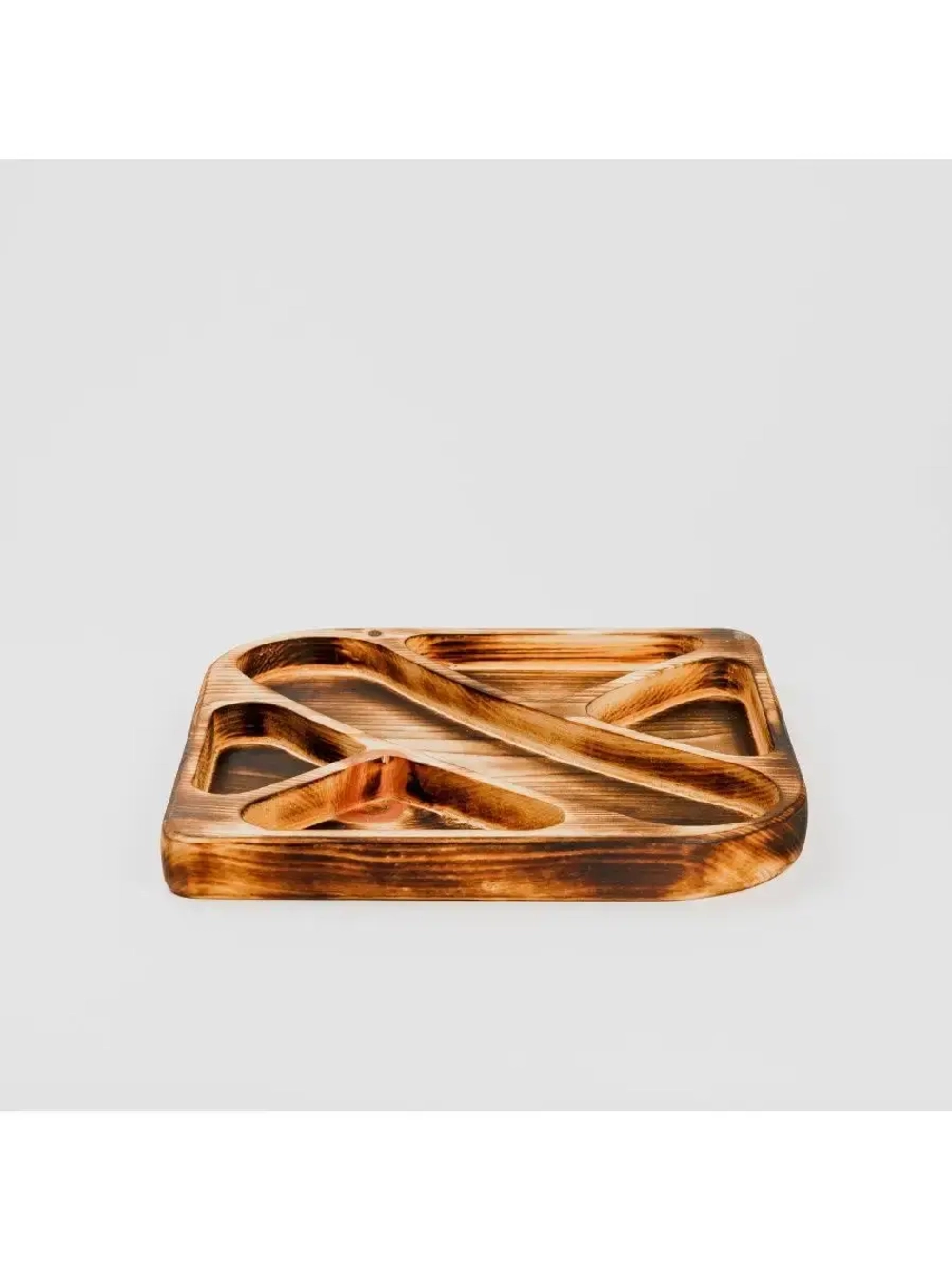 Деревянная менажница для подачи блюд из кедра