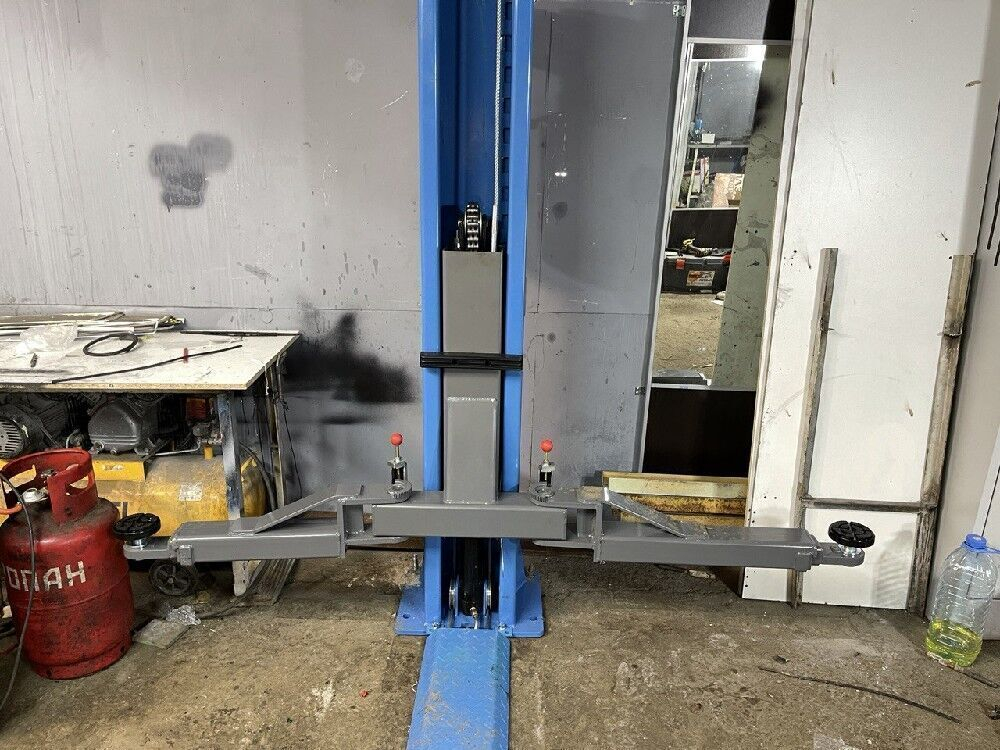 Двухстоечный автомобильный подъемник SYSTEM T4i