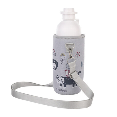 Бутылка для напитков с термочехлом и ремешком на плечо, 600мл, "MATILDAsan", серый шелк, 24-7164-1, "KUSUGURU"
