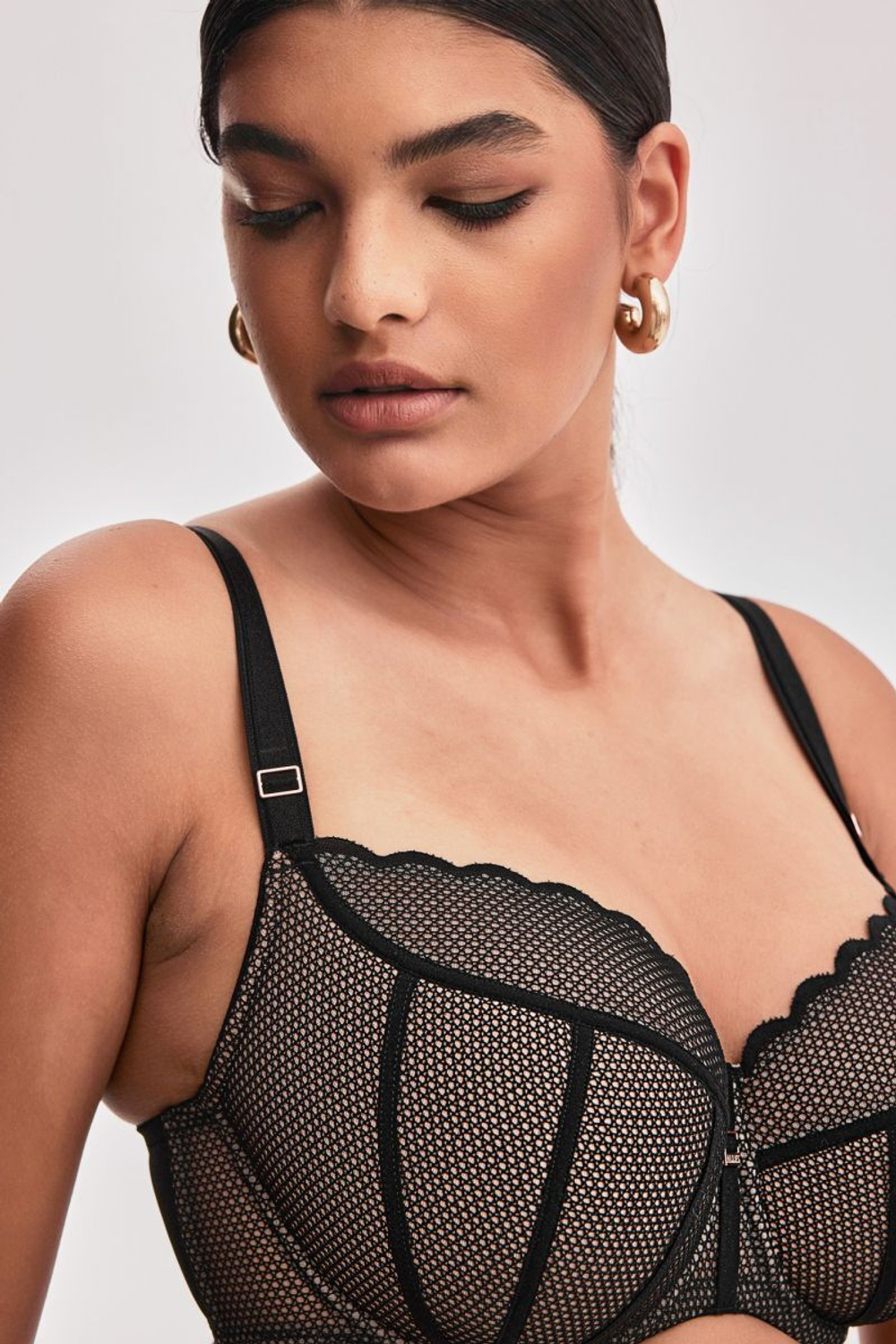 Телесный бюстгальтер Chita с чашкой на поролоне (Размер: 65G) (Цвет: телесный)