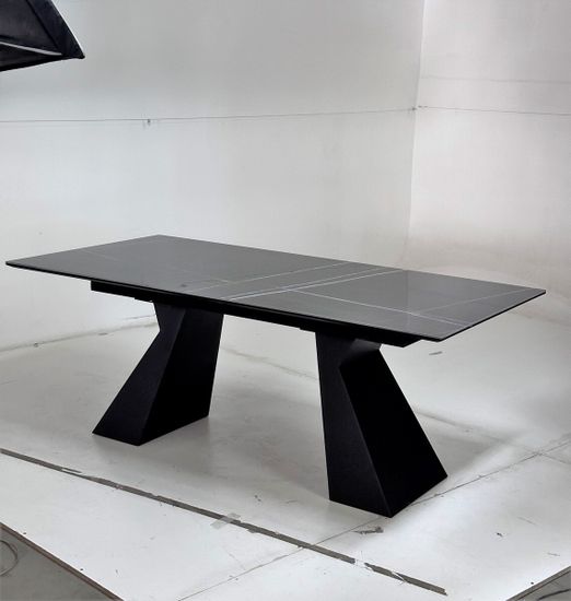 Стол БОГАРТ 200 TITANIUM BLACK PULIDO, керамика / Черный