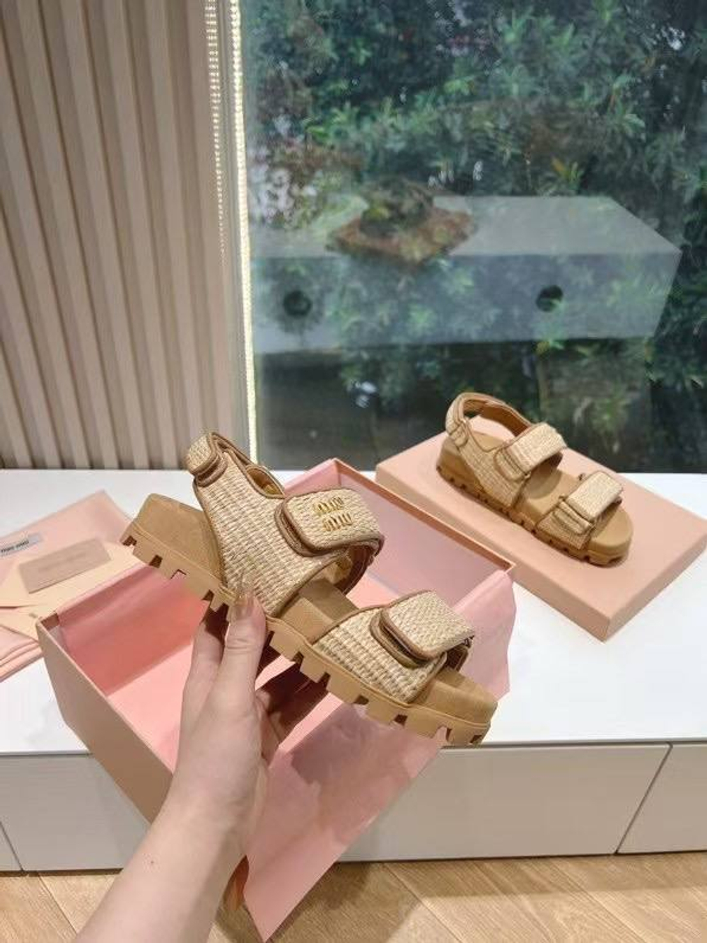 Сандалии MIU MIU