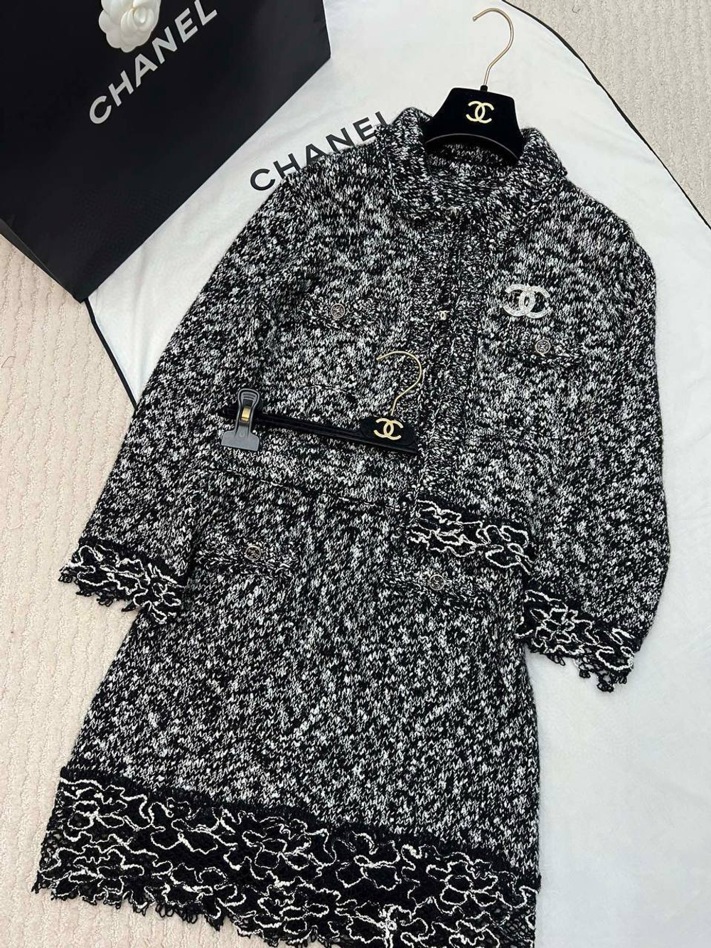 Костюм CHANEL