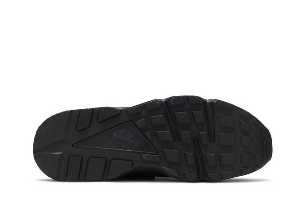 Nike Huarache Triple Black Hyper Sneakers