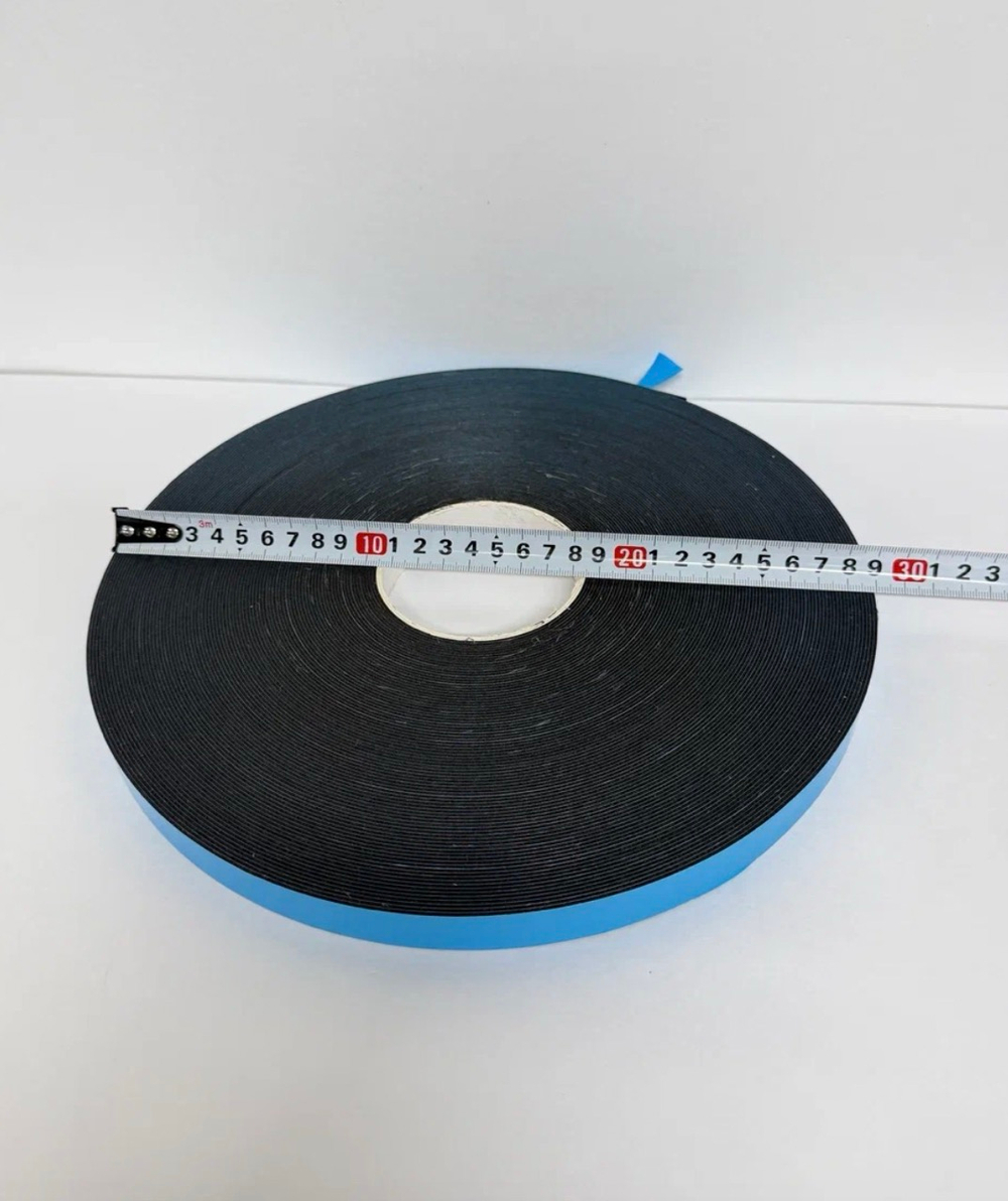 Клейкая лента двусторонняя, скотч, длина 50 метров, ширина 19 мм (1 шт. / рулон)