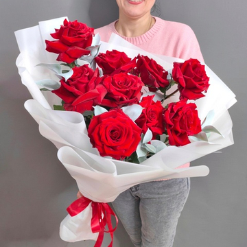 Букет из 9 французских роз сорта «Эксплорер» (Эквадор 60 см)