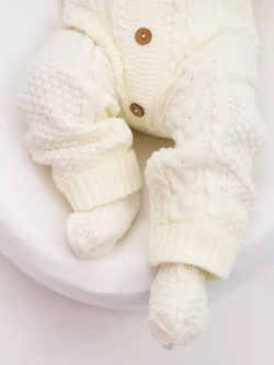 вязаный комбинезон для новорожденных