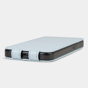 Чехол для iPhone 15 Pro Robert из кожи козы, голубого цвета