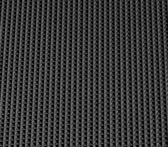 Микропора Искож 3мм 115х75см ВШ (пирамида), чёрный