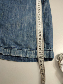 Шорты джинсовые на 7-8 лет