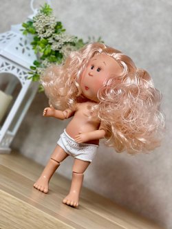 Кукла Nines виниловая 30см MIA CASE шарнирная без одежды (1208W)