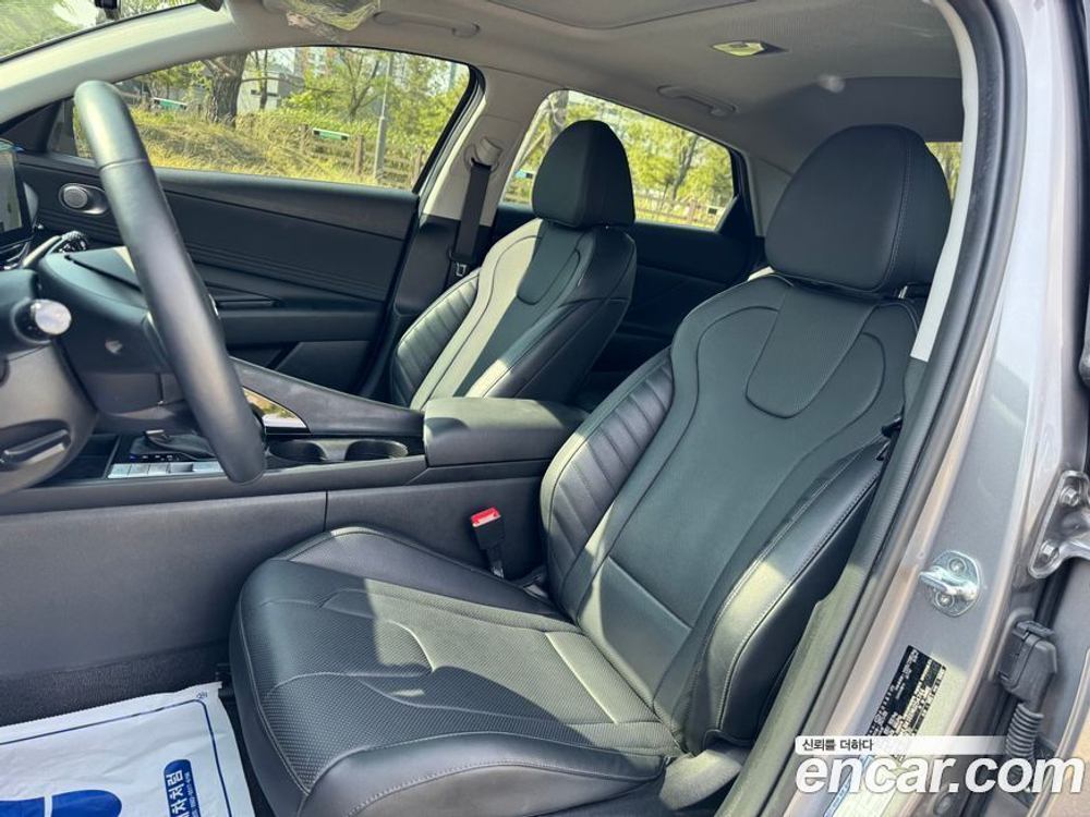 Hyundai Avante (CN7) 1.6 (09.2021)
