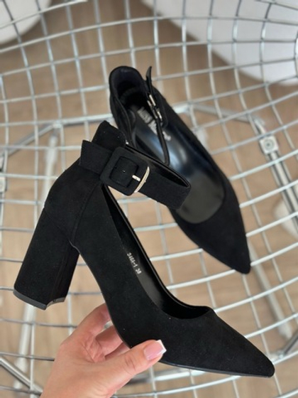 Туфли из эко замши