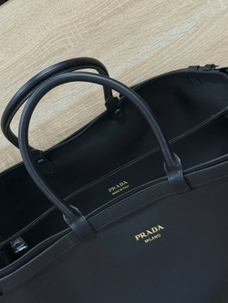 Сумка-мессенджер Prada