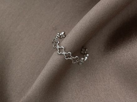 Фаланговое кольцо Клевер ажурный