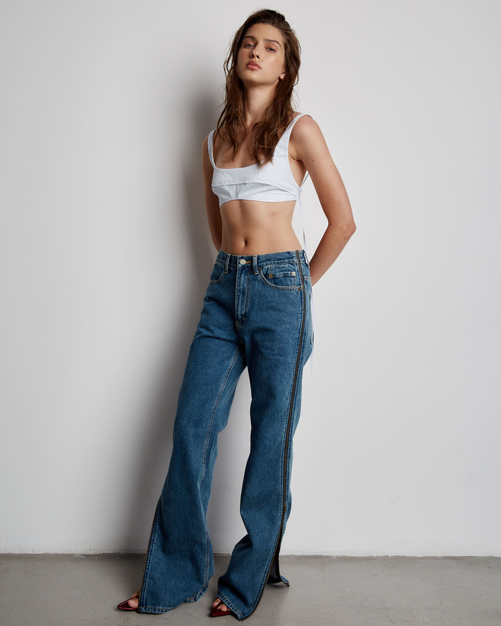 Джинсы на молнии синий