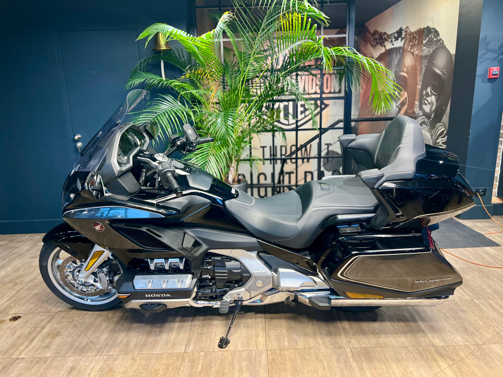 Honda GL 1800 Gold Wing (DCT)