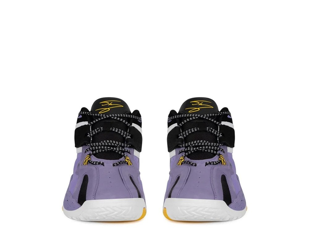 Баскетбольные кроссовки Shaq Shaqnotix