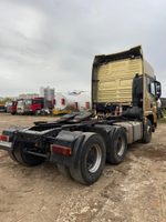 Shacman (Shaanxi) SX* 6x4 Седельный тягач SX42584W324C (Дизельный, 10,8 л, 441 л.с., МТ)