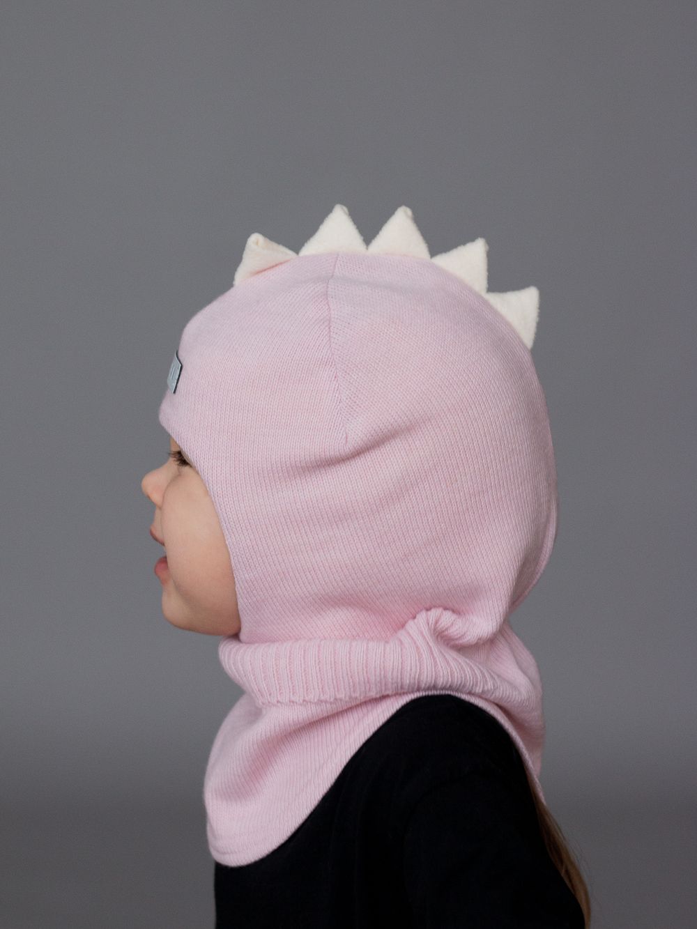 Шлем весенний/осенний вязаный (Безе) ОРЕО*