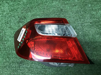 Фонарь левый внешний Toyota Camry xv50 (2011-2014)