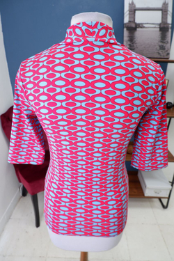 Водолазка Just Valeri с принтом 40 размер