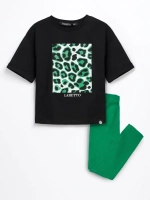 Костюм для девочки на осень