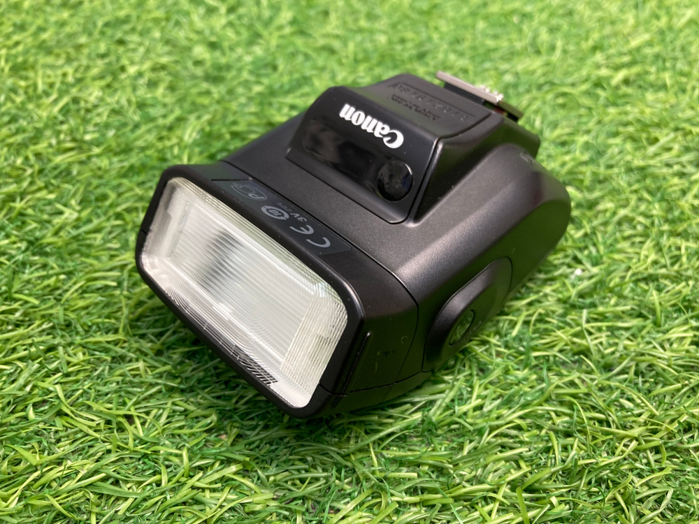 Canon Speedlite 270EX II