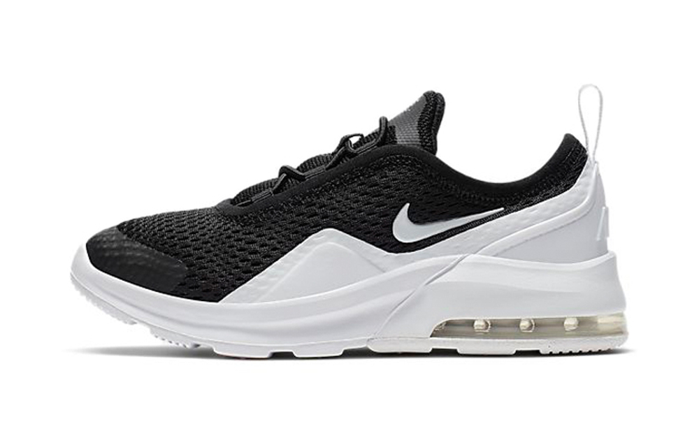 Middle-aged children's Nike Air Max Motion 2 comfortable all-match running shoes black and white