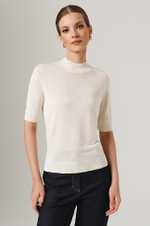 23142 Джемпер женский (молочный)