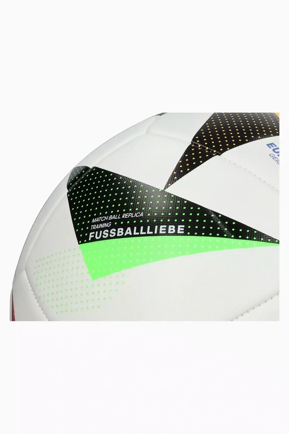 Футбольный мяч adidas Fussballliebe EURO 2024 Training размер 5