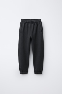 ZARA КОМПЛЕКТ ИЗ ТОЛСТОВКИ И БРЮК-ДЖОГГЕРОВ С НАШИВКОЙ, АНТРАЦИТОВО-СЕРЫЙ