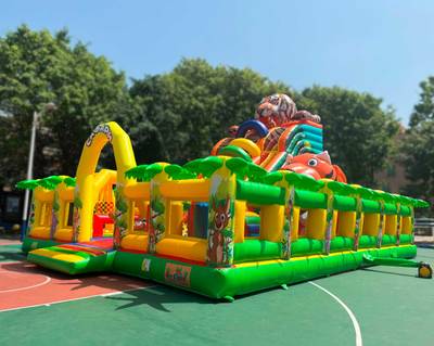 Коммерческий надувной батут «Сафари-Тигр», 12*9*9 м